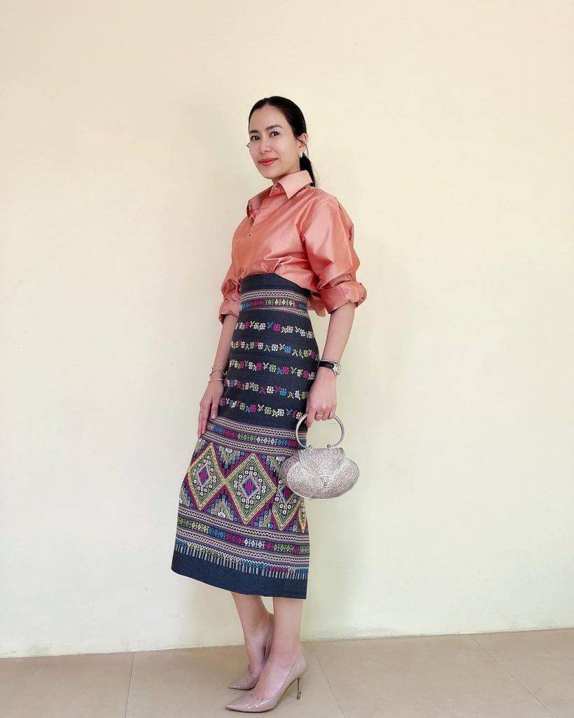 เชอรี่ เข็มอัปสร สวยสง่าในชุดผ้าซิ่นไทย เลอค่าสมเป็นเจ้าหญิงเมืองน่าน