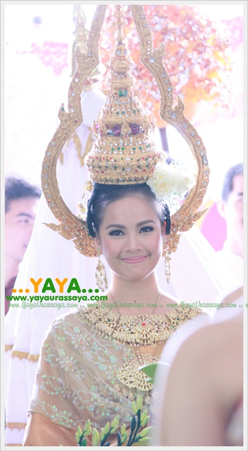 PIC ญาญ่า อุรัสยา สวยงามแบบผู้หญิงไทย