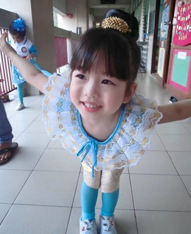 น่ารักอ่ะ! น้องลูกแพร เด็กน้อยจากคลิป หนูขอโทษ หนูขี้เม้าท์กับเพื่อน