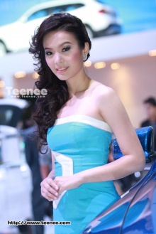 สาวตาหวาน จาก  BMW