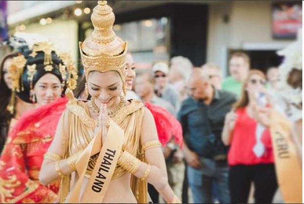 รวมภาพชุดไทย ฝ้าย สุภาพร รองอันดับ 2 มิสแกรนด์อินเตอร์เนชั่นแนล2016 