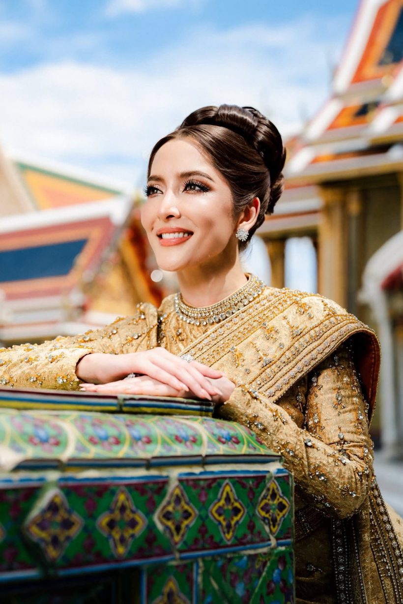 พิ้งกี้ สาวิกา นุ่ง ชุดไทยจักรี งามสง่าดุจนางในวรรณคดี!