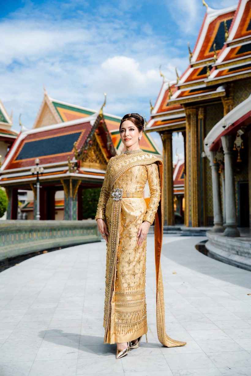 พิ้งกี้ สาวิกา นุ่ง ชุดไทยจักรี งามสง่าดุจนางในวรรณคดี!