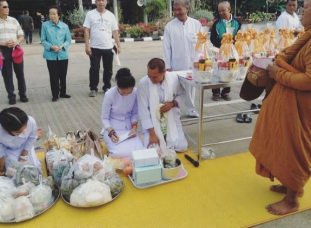 มาดู รองอันดับ1 นางสาวไทย 2530 ดวงเดือน จิไธสงค์ ภรรยา สรพงษ์ ชาตรี สวยไม่สร่าง!