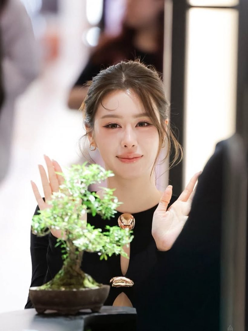 สวยสะกด! แบมสราลี สาดความปังในลุคคุณหนู