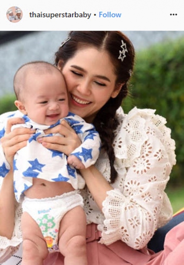 รวมโมเมนท์ น้องแฝด สายฟ้า-พายุ ในอ้อมกอดของคุณแม่ ชมพู่ อารยา อบอุ่นมาก!