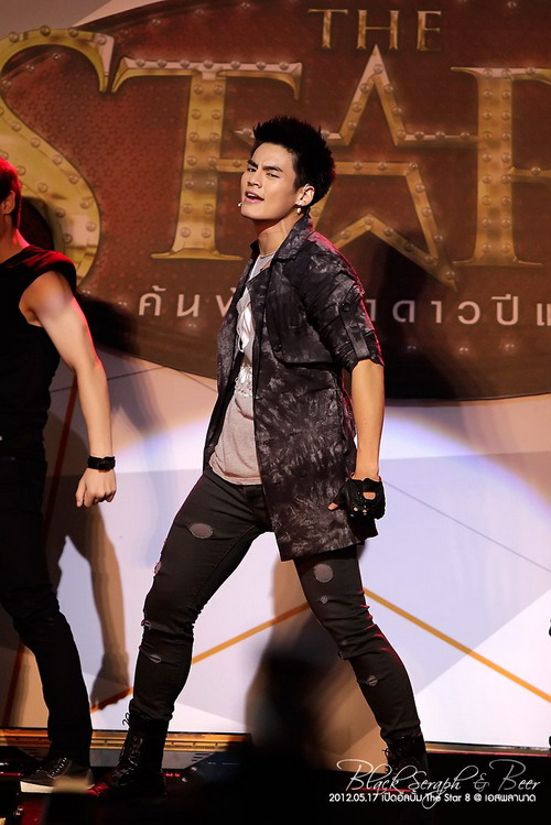 PIC ฮั่น เดอะสตาร์ จาก งานวันเปิดตัวอัลบั้ม