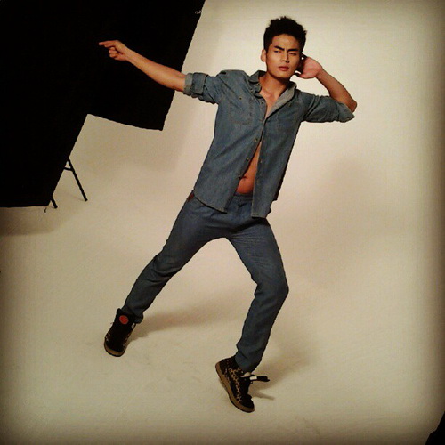 เบื้องหลัง หนุ่มฮั่น ถ่ายนิตยสาร ATTITUDE