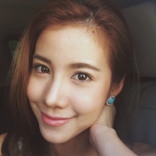 PIC:: เอสเธอร์ สุปรีย์ลีลา  สาวสวย สุดน่ารัก