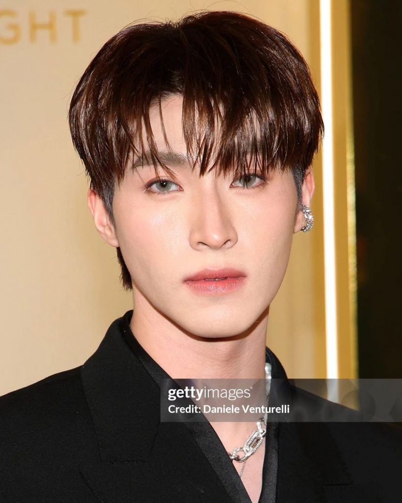 บลู พงศ์ทิวัตถ์ หล่อสมฉายาลูกรักพระเจ้า กล้อง getty images ยังรอด! 