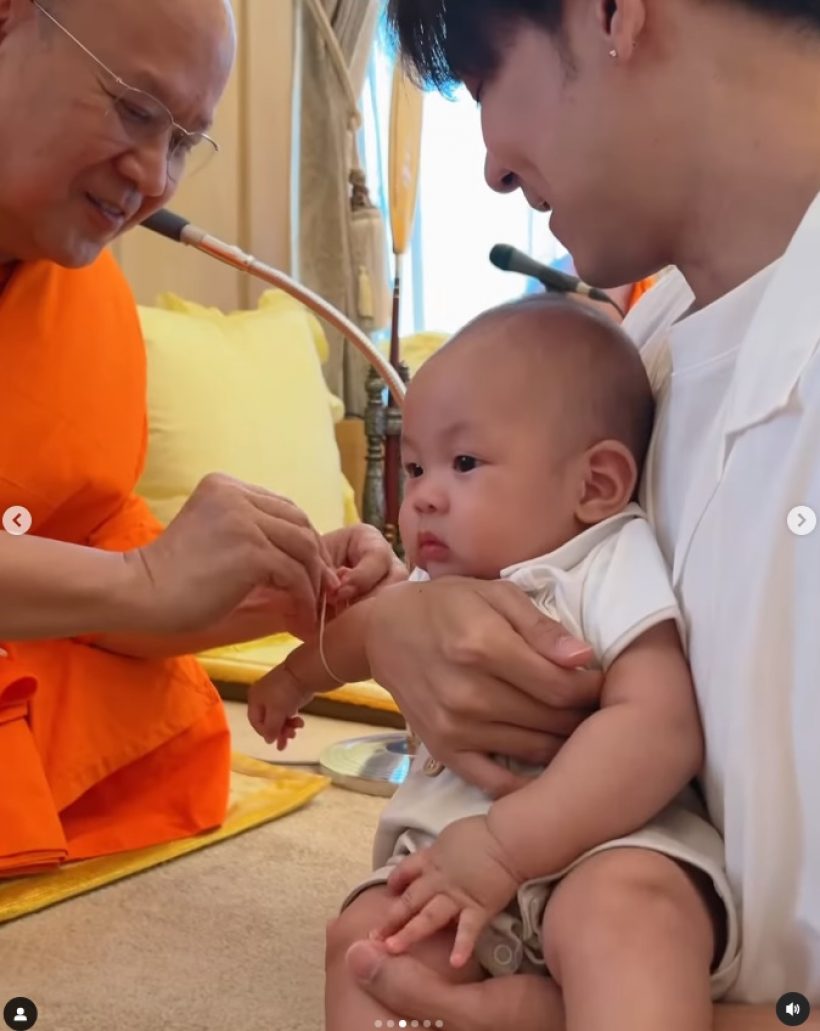 แดน-แพตตี้ พาลูกแฝดทำบุญ เบบี๋แฮปี้ซึ้งในรสพระธรรมสุดๆ