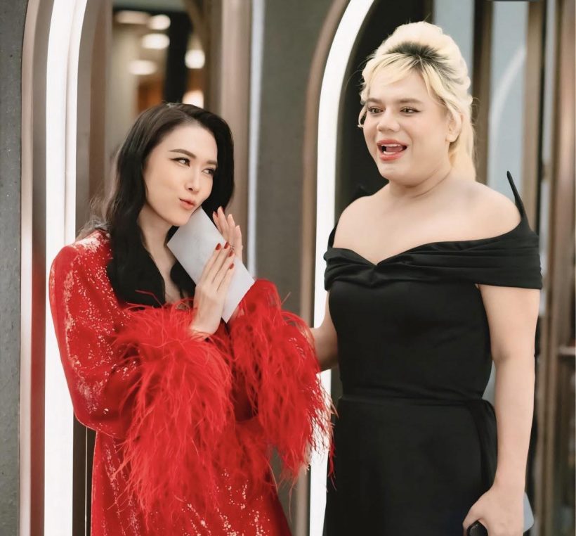 ตัวแม่แน่นงาน! ส่องวันเกิดเมย์เฟื่องอารมย์ อั้มพัชราภานำทีม