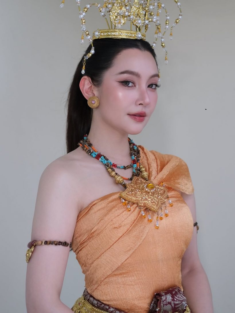 รวบตึงความสวย เบลล่า ร่วมงานใหญ่ระดับจังหวัดกระบี่