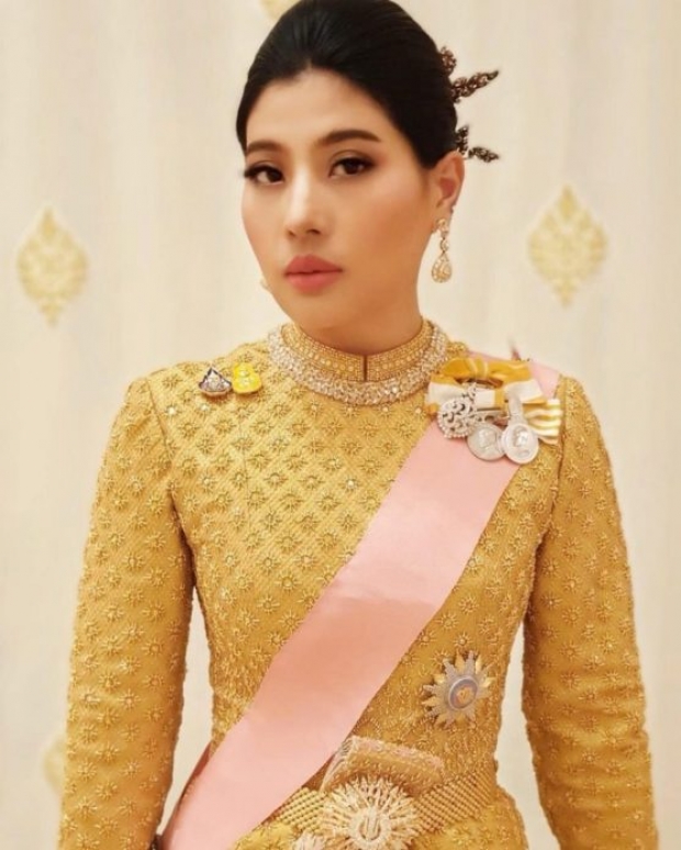 รวมลุคเจ้าฟ้าสิริวัณณวรีฯ ฉลองพระองค์ชุดไทยพระราชนิยม สะกดสายตาพสกนิกรทั่วหล้า