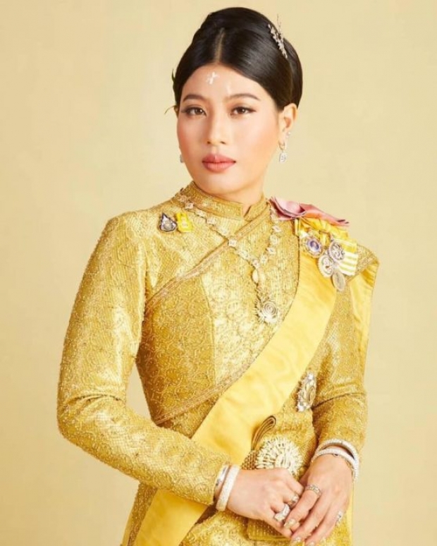 รวมลุคเจ้าฟ้าสิริวัณณวรีฯ ฉลองพระองค์ชุดไทยพระราชนิยม สะกดสายตาพสกนิกรทั่วหล้า