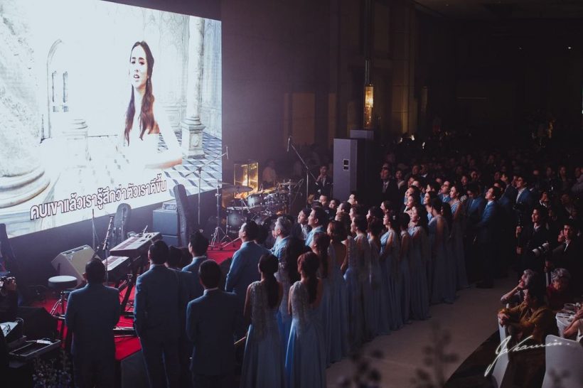 ฉลองรัก3ปี นักเเสดงสาวย้อนภาพงานวิวาห์ อลังการสุดๆคนดังมาเพียบ