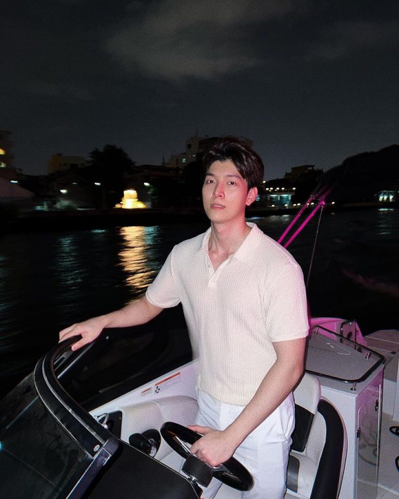 ก็อต พา ริชชี่ ล่องเรือชมวิวสุดโรเเมนติก เเต่หลุดโฟกัสเพราะชุดฝ่ายหญิง