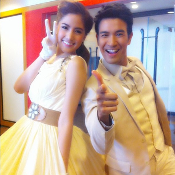 Pic: สาวๆแห่งวัง จุฑาเทพ รวมตัวสวย งานครอบครัวข่าว 3