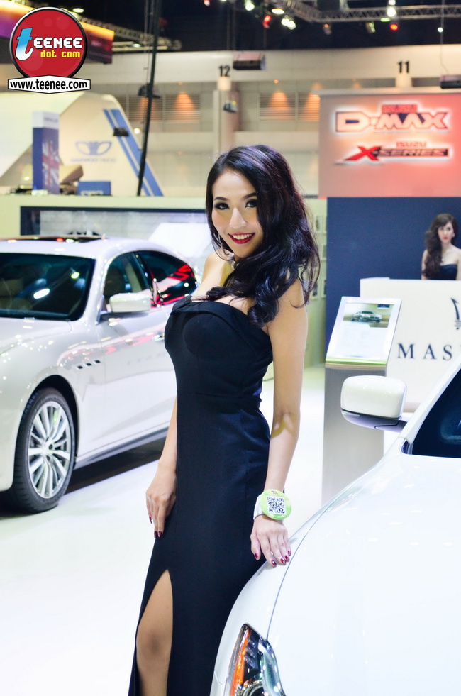 ลึกลับ น่าค้นหา กับสาวสวย จาก MASERATI