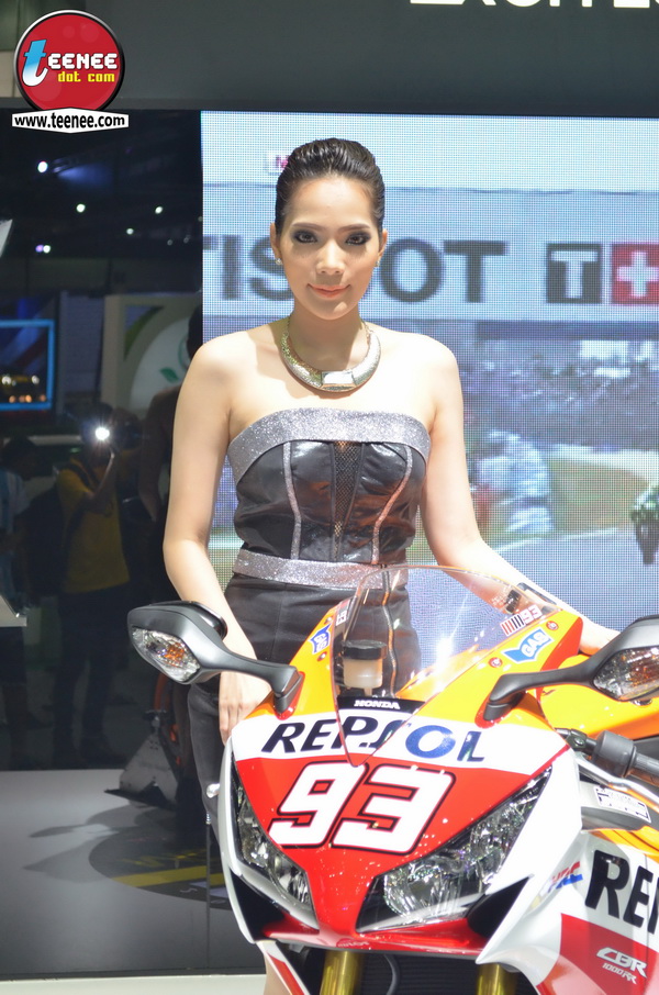 สาวๆจาก Honda Big bike สวยสง่าไม่แพ้ใคร!