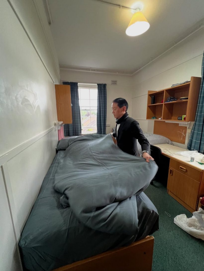 นาเดีย ใจหาย! ส่งลูกชาย น้องนพ เรียนต่อโรงเรียนดังที่อังกฤษ