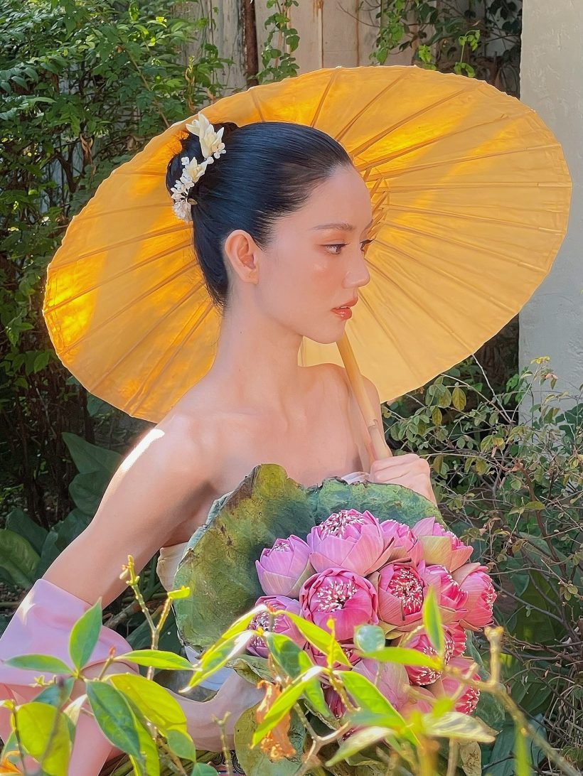 สวยลืมหายใจ! ริชชี่โชว์ออร่าคนโสด งามปานนางในวรรณคดี