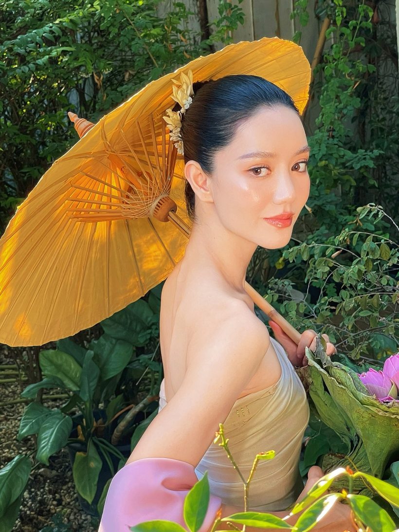 สวยลืมหายใจ! ริชชี่โชว์ออร่าคนโสด งามปานนางในวรรณคดี