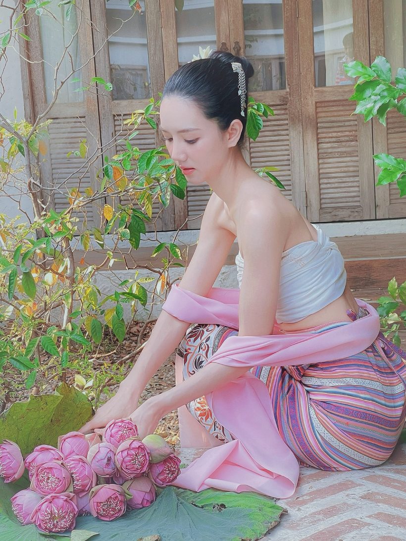 สวยลืมหายใจ! ริชชี่โชว์ออร่าคนโสด งามปานนางในวรรณคดี