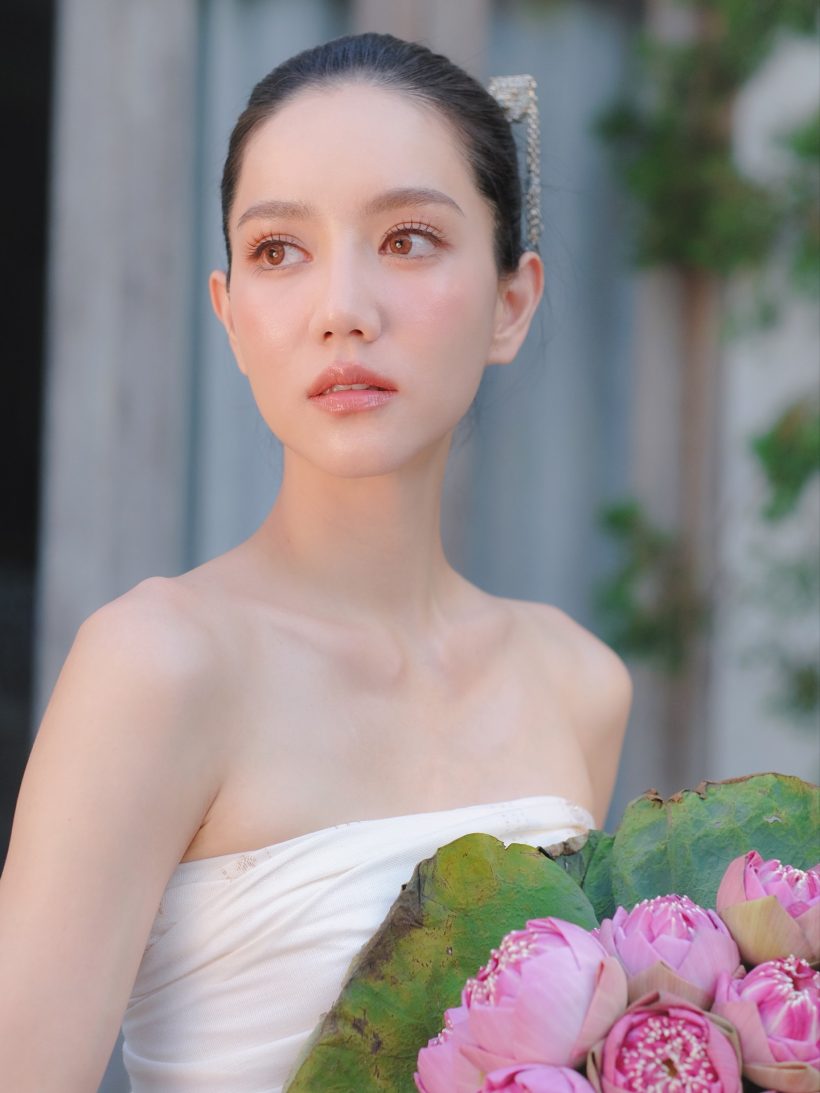 สวยลืมหายใจ! ริชชี่โชว์ออร่าคนโสด งามปานนางในวรรณคดี