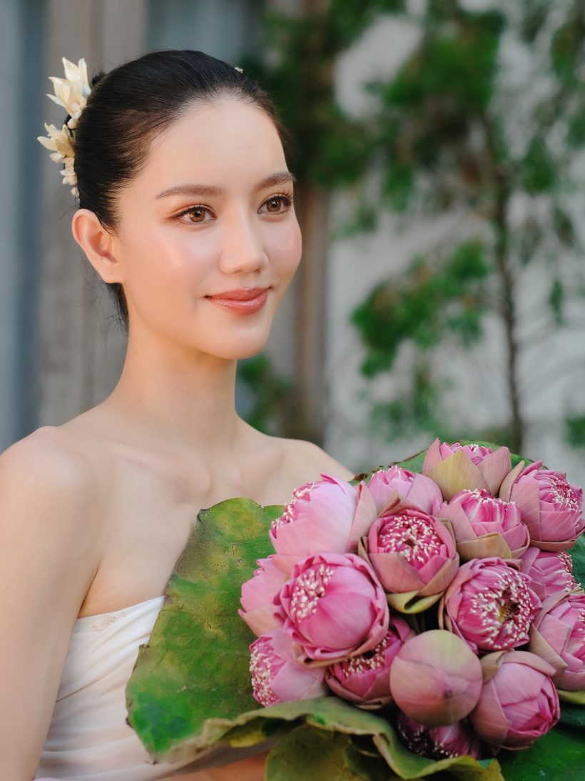 สวยลืมหายใจ! ริชชี่โชว์ออร่าคนโสด งามปานนางในวรรณคดี