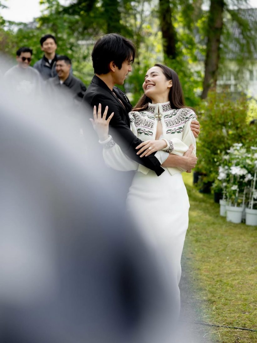ณเดชน์-ญาญ่า ข้าวใหม่ปลามัน! เสิร์ฟความโรแมนติกฟุ้งทั่วนอร์เวย์