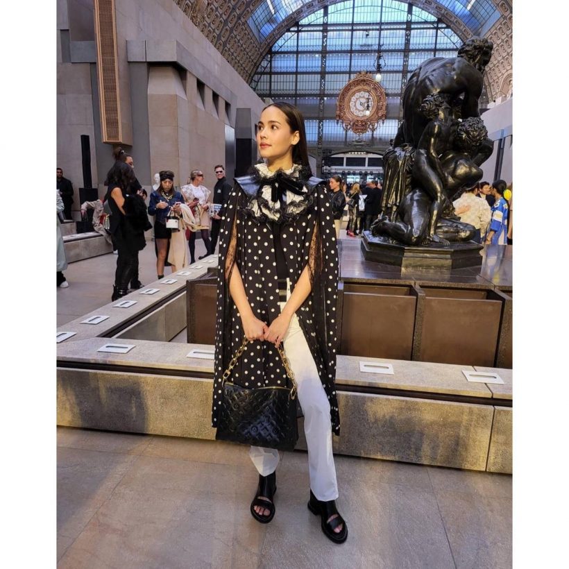 ส่องลุคสุดคูลญาญ่า นั่งฟรอนต์โรว์ชมแฟชั่นโชว์ Louis Vuitton ที่ปารีส