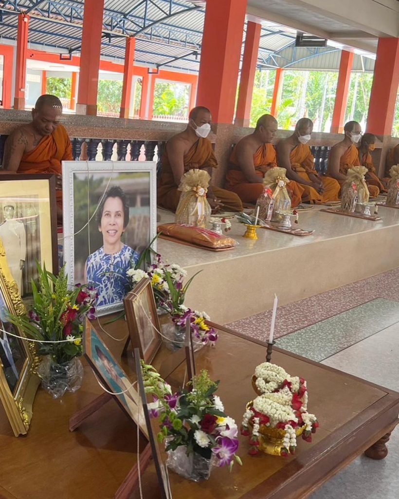 เปิดบรรยากาศ ไบรท์ พิชญทัฬห์ ทำบุญให้คุณแม่ครบ2ปีที่จากไป