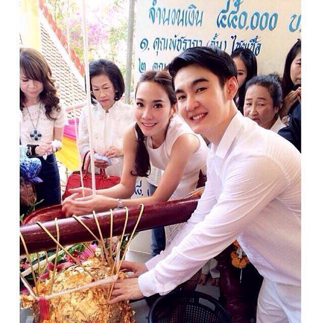 อั้ม พัชรา ทำบุญ