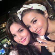 PIC อุ้ม ลักขณา กับ เพื่อนพ้องในวงการ