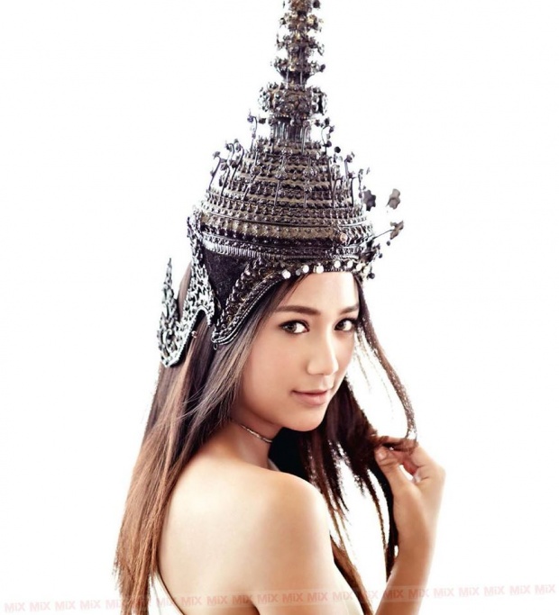 สวยใส น่ามอง ! แม๊กกี้ อาภา ดาวรุ่งพุ่งแรง