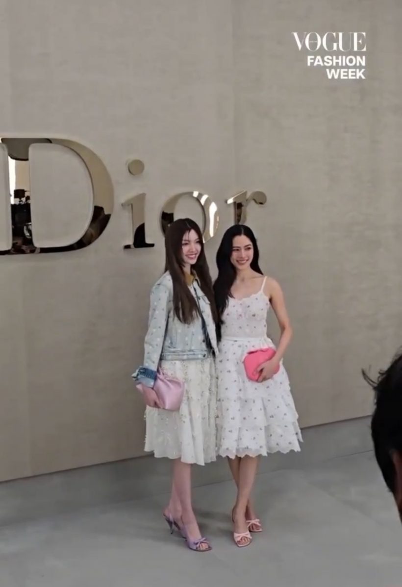 ส่องลุค! หลิง-ออม ใน Paris Fashion Week สมมงคุณหนูDior