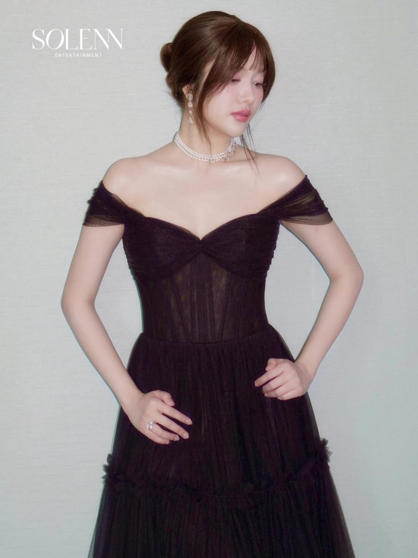 นางเอกสาว บุกสิงคโปร์ ห้างแทบแตกแฟนคลับแห่ต้อนรับแน่น!