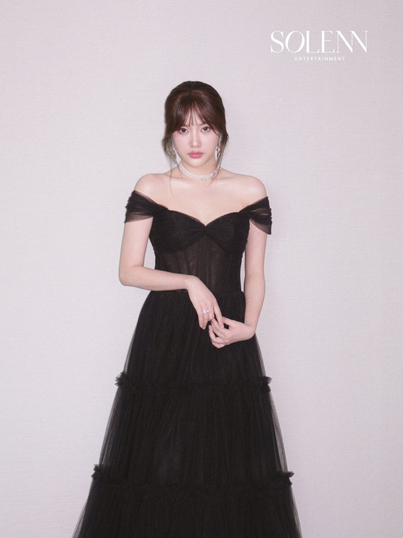 นางเอกสาว บุกสิงคโปร์ ห้างแทบแตกแฟนคลับแห่ต้อนรับแน่น!