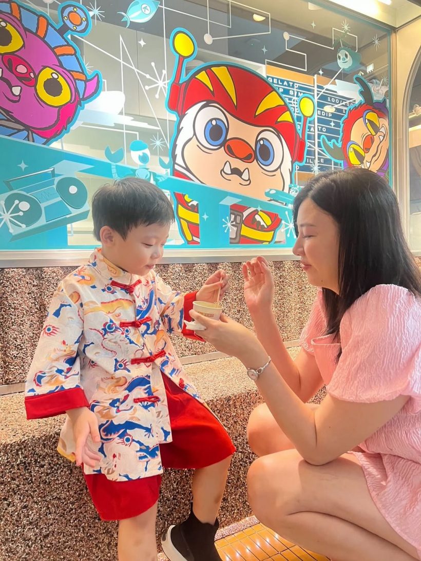 เปิดภาพ น้องเร็นเร็น ลูกชายดีเจโก เป็นหนุ่มแล้วสำเนาพ่อเป๊ะ