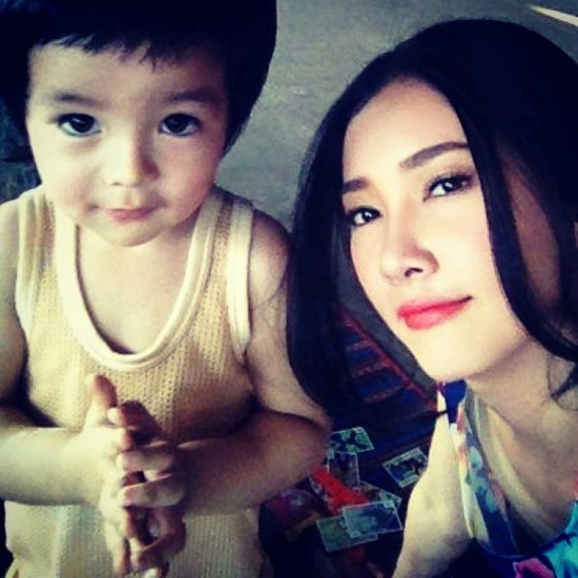 ลืมกันหรือยัง น้องเมลิค ลูกแม่ลำยองโตมาแล้วหล่อทุกคน