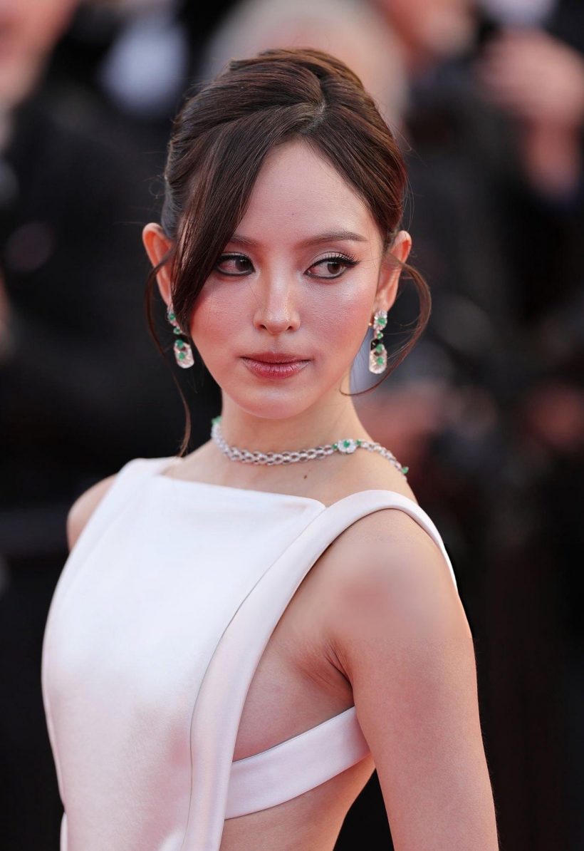 สวยโซะ!!ณิชา ฟาดลุคขาวโอโม่เว้าสูง คานส์แทบแตก!