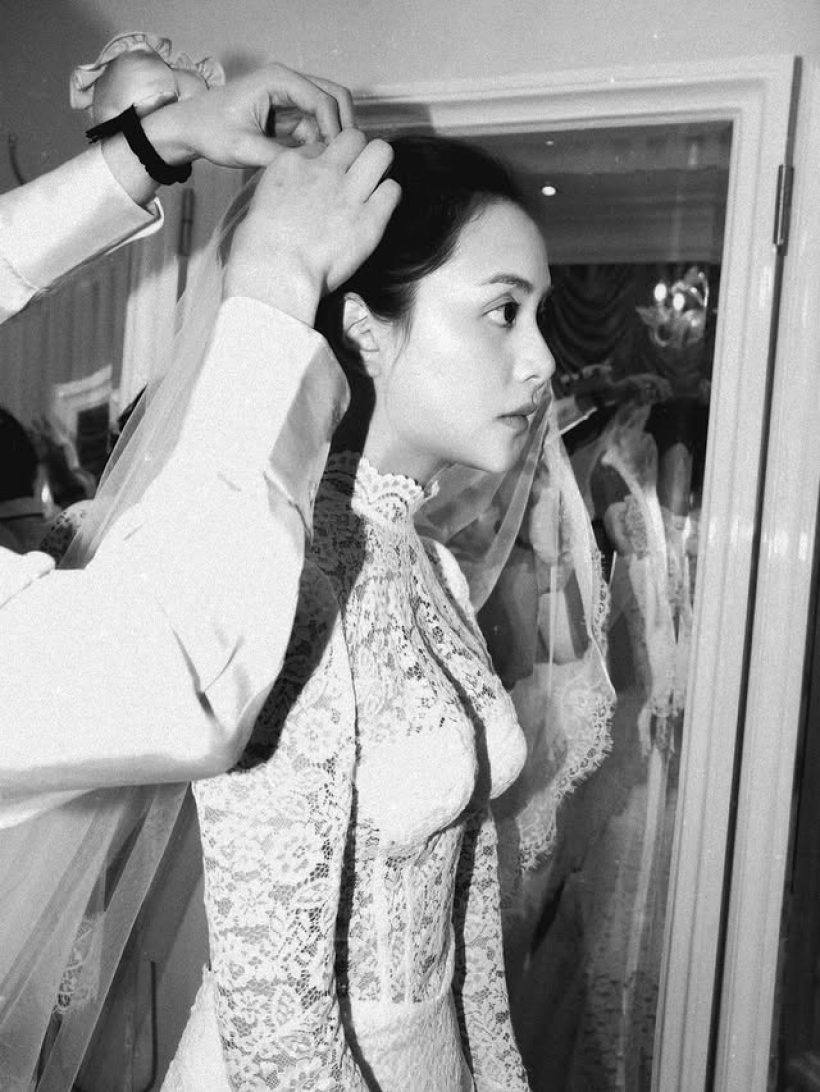 ซูมตาแตก! สาวคนดัง ลองชุดเจ้าสาว สวยจนตาค้าง!