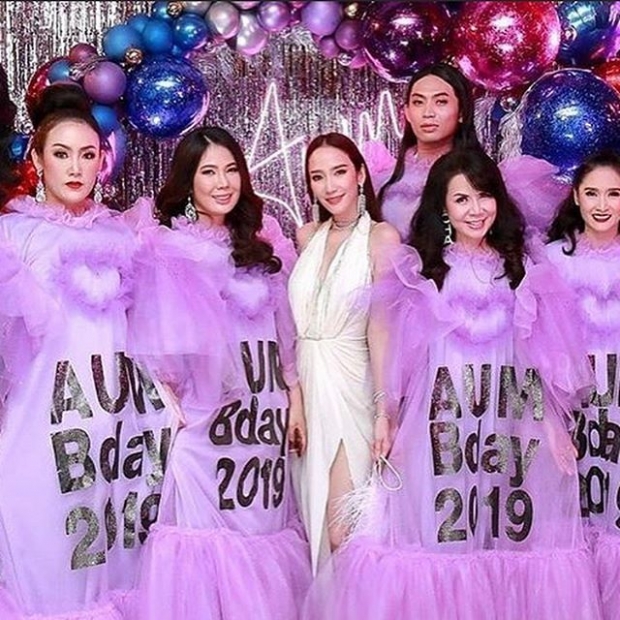 “อั้ม พัชราภา” ทุ่มไม่อั้ม! นั่งแท่น “คณะกรรมการ” ตัดสินกิจกรรม “BirthDay AUM 2019”