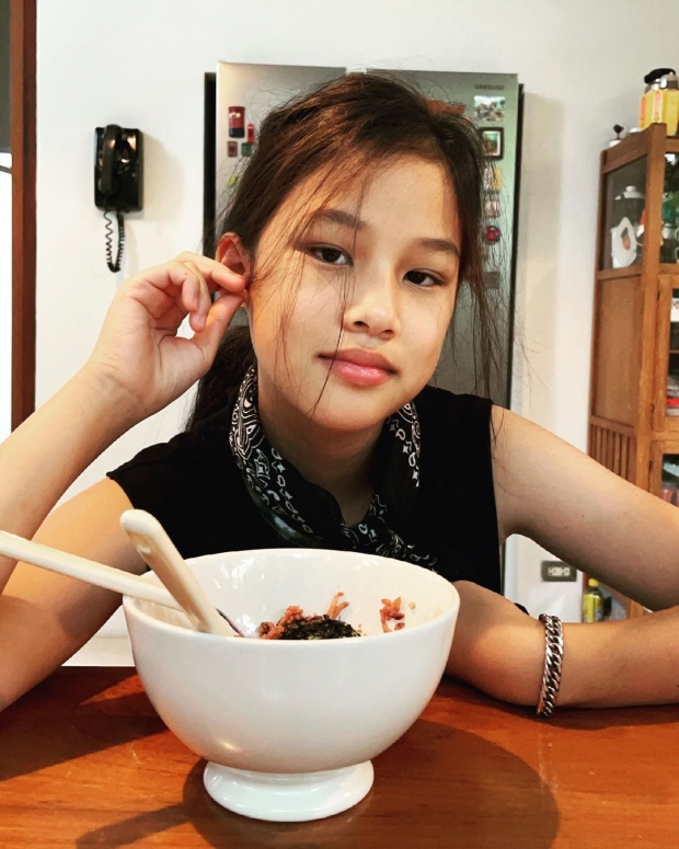 ว้าวว!! น้องสิงห์ ลูกสาว วุธ อัษฎาวุธ ล่าสุดโตเป็นสาวเเล้ว-สวยมาก