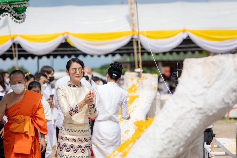 อนุโมทนาบุญ นางเอกดัง เยือนจังหวัดลำปาง สร้างพระคู่บ้านคู่เมือง