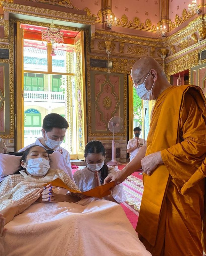 เปิดภาพสุดอบอุ่น นายพลดอลลาร์พาคุณหญิงแมงมุม ทำบุญวันเกิด