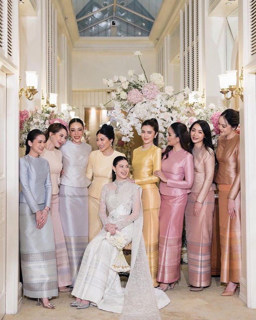 ชมชัดๆ เเคท ซ่อนญ่า ในชุดไทยศิวาลัย งามสง่าเหนือกาลเวลา