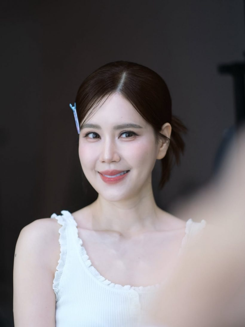 เจี๊ยบ พิจิตตรา สวยสะกดใจ! สวยมาก เหมือนเด็กเจน Z
