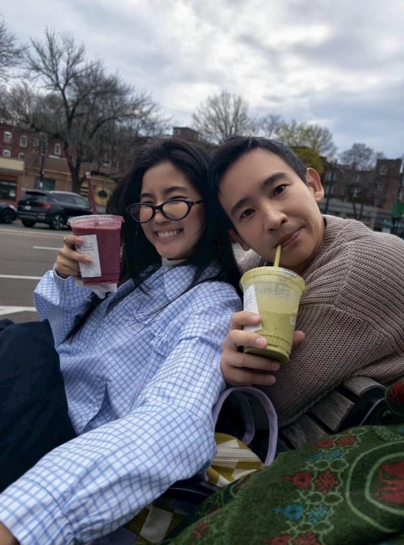 ส่องโมเมนต์ พิธาก้อย ทริปนี้ขี้อ้อนจนแฟนคลับว้าวุ่น